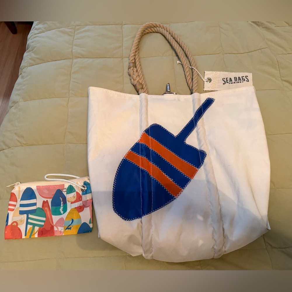 Sea Bags of Maine super cute tote and zipper wristlet